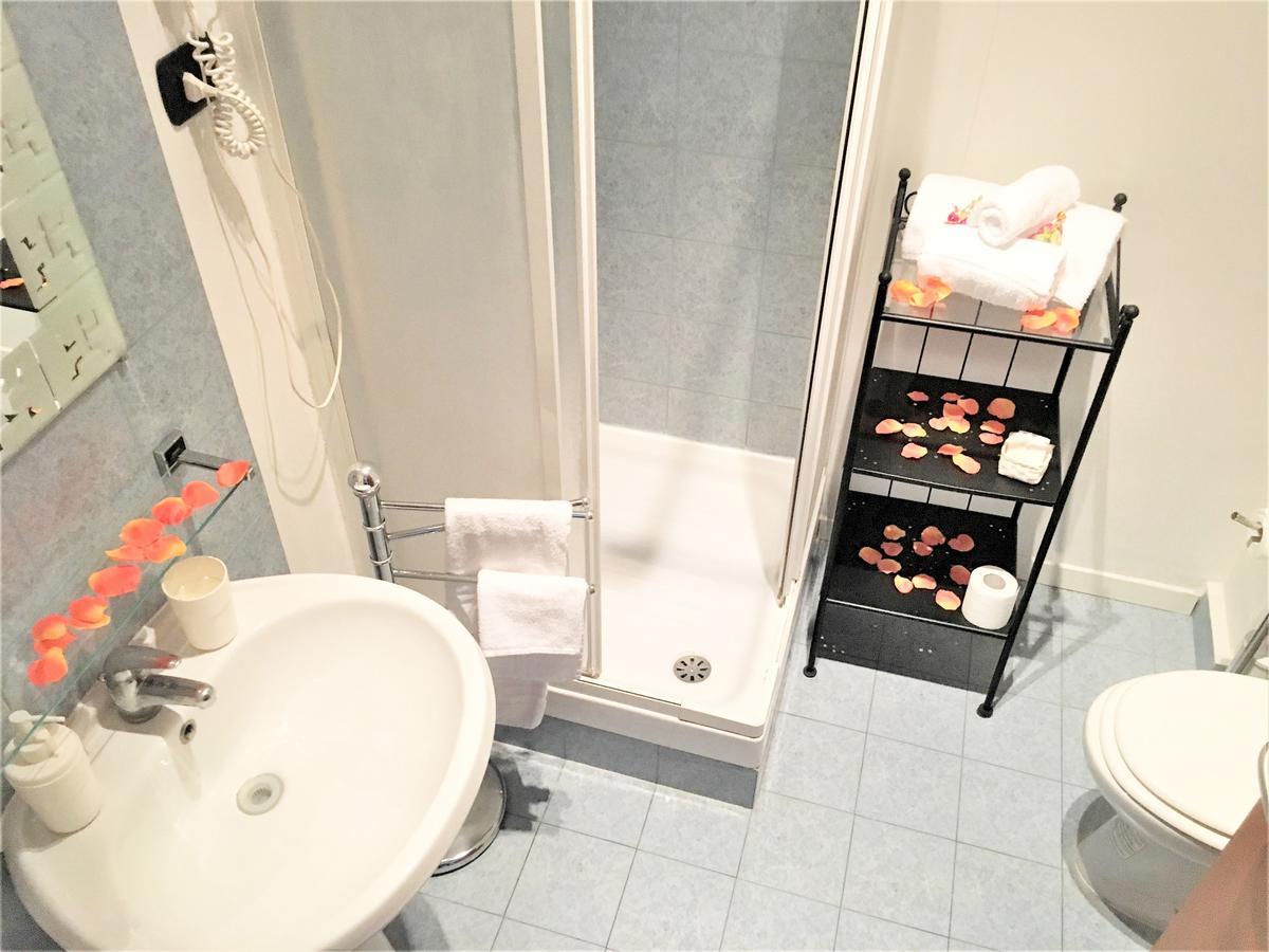 La Foglia Blu B&B Roma Ngoại thất bức ảnh